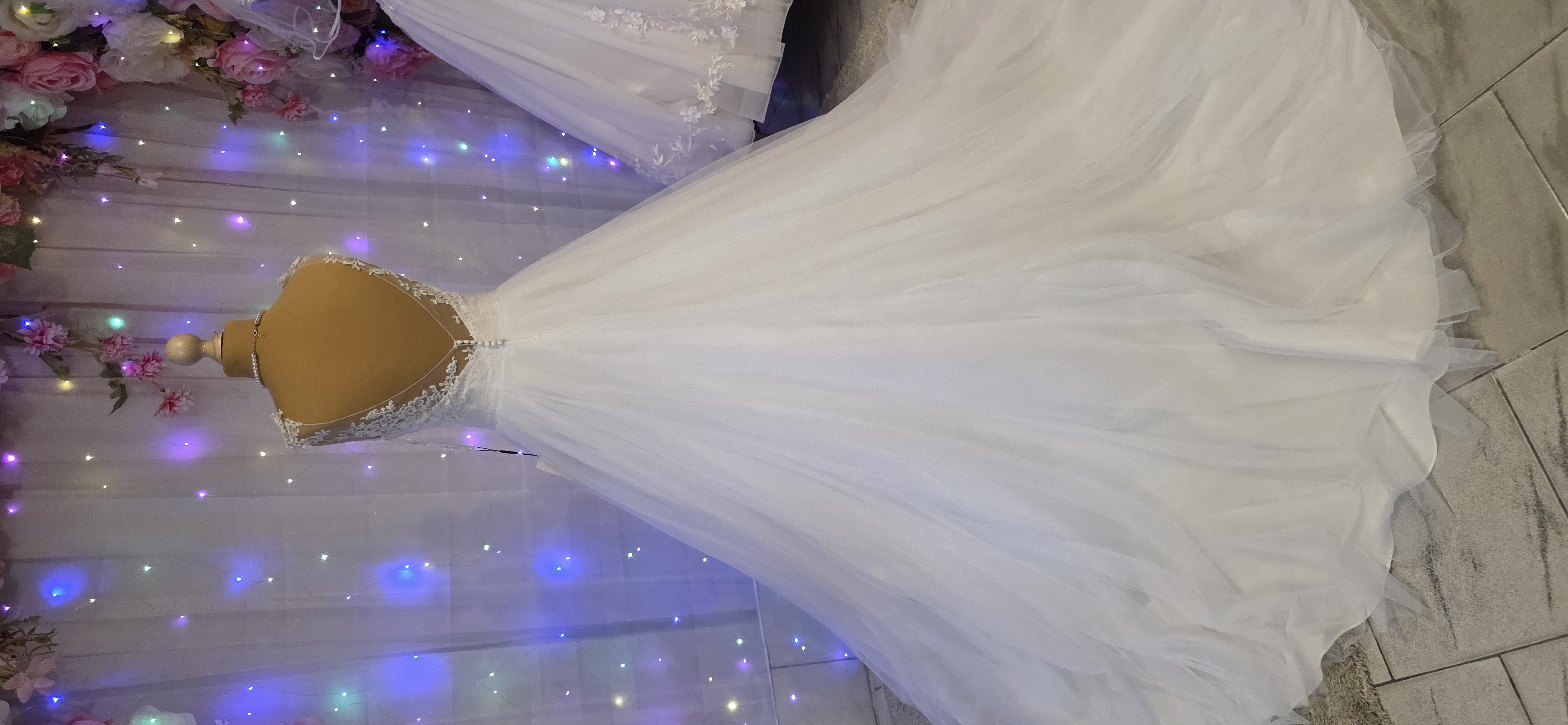 Cosmobella